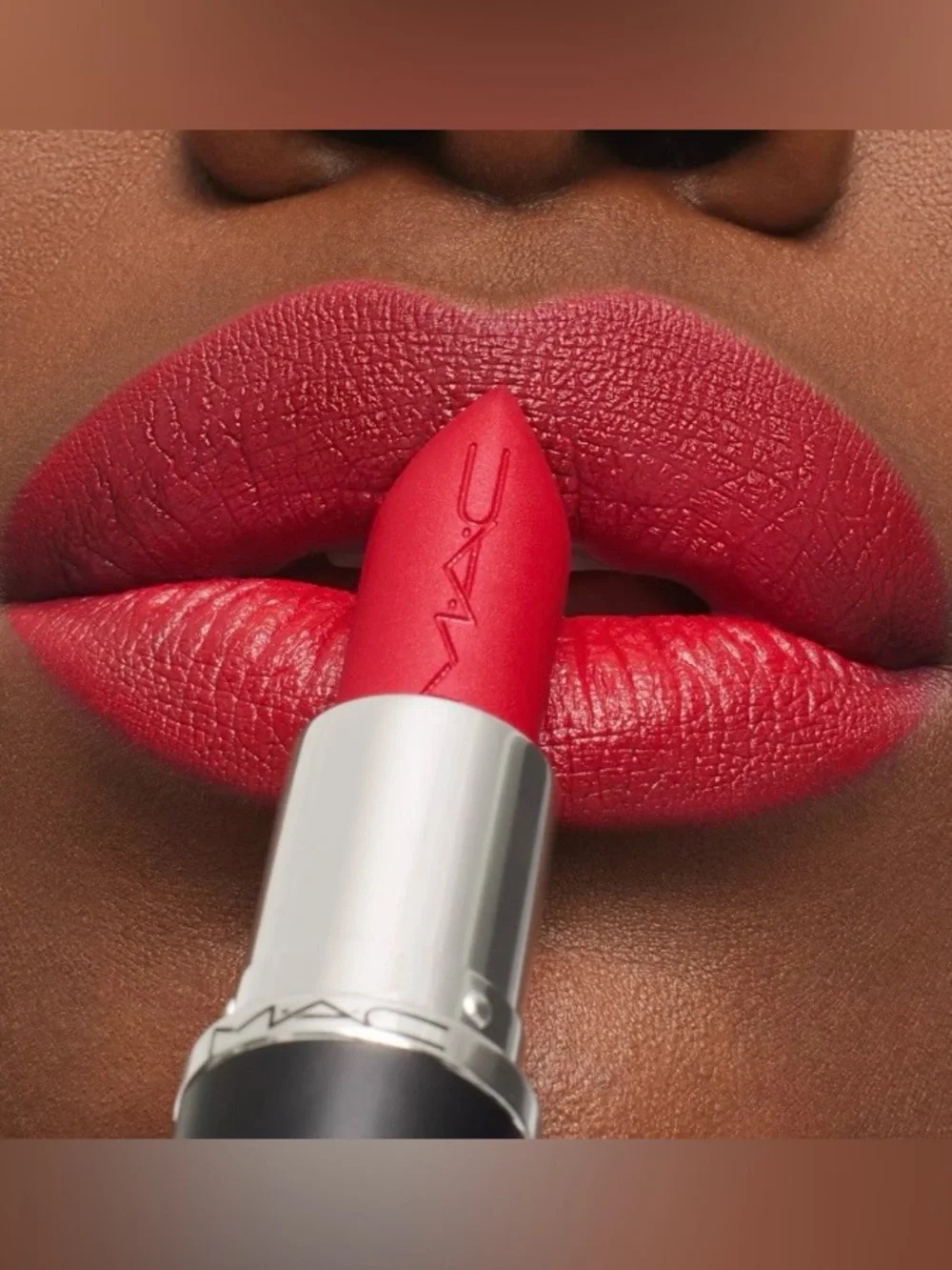 MAC MACximal Silky Matte Lipstick in RUBY WOO NIB